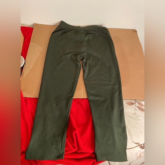 AUTHENTIC OVO Drake’s Octobers Very Own Pants Youth XXL - Picture 4 of 4